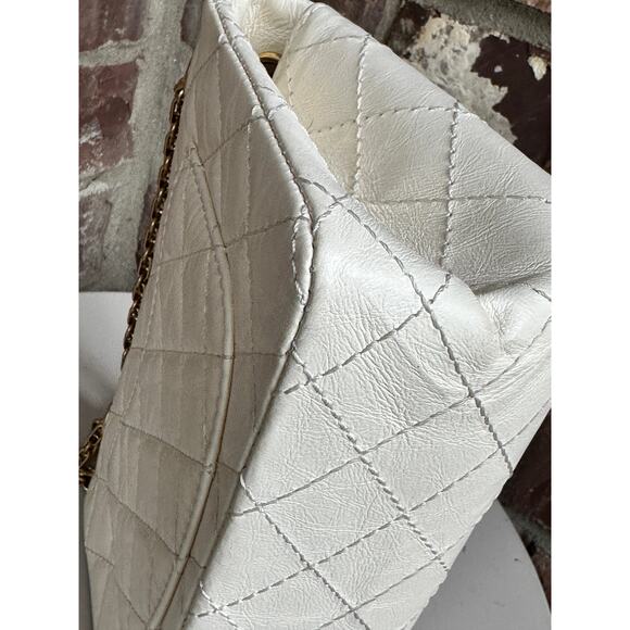 Chanel Reissue 2.55 Flap Bag Quilted Aged Calfskin Mini 80043 - Picture 6 of 16